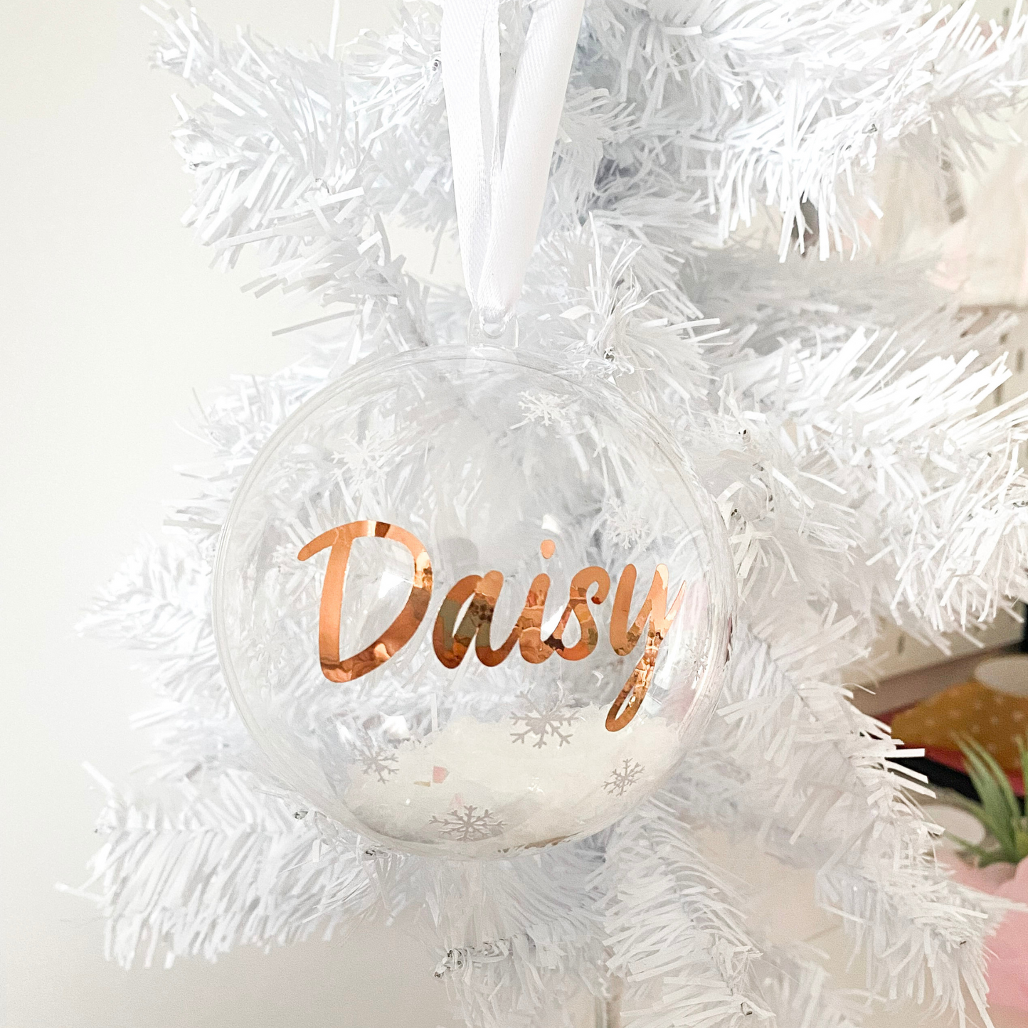 Personalised snow filled bauble